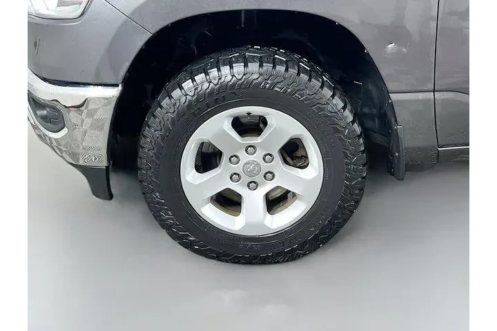 $27975 : Ram 1500 2019 4x4 Big Horn 4 image 7