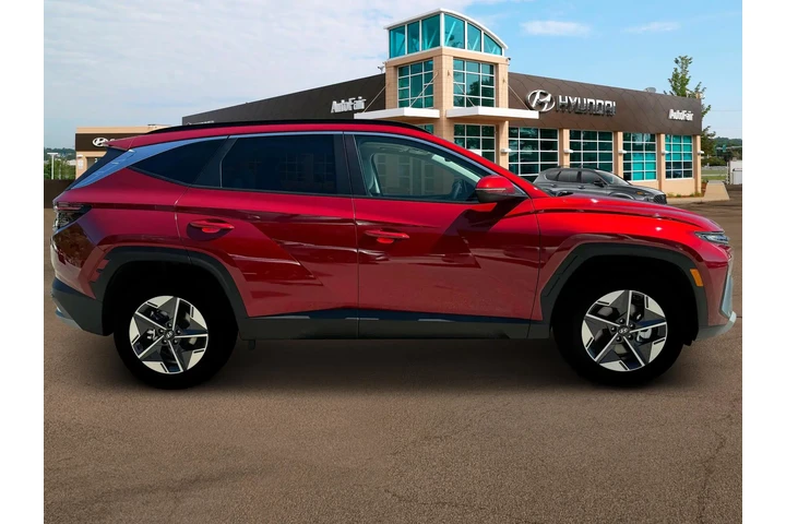$32900 : Hyundai TUCSON Hybrid 2025 A image 9
