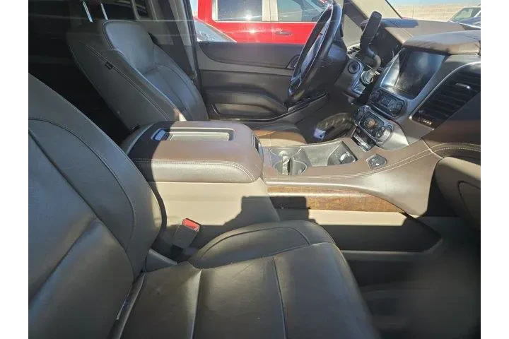 $23991 : Chevrolet Tahoe 2017 4x4 LT image 3