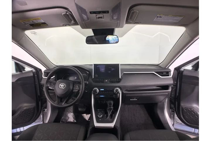 $33989 : Gold Certified2024 RAV4 Hybri image 3