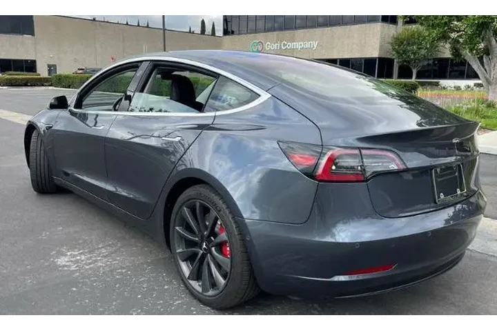 $19900 : Tesla Model 3 2018 Mid Range image 3
