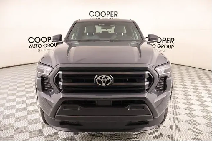 $38335 : Toyota Tacoma 2024 4x4 SR 4d image 8