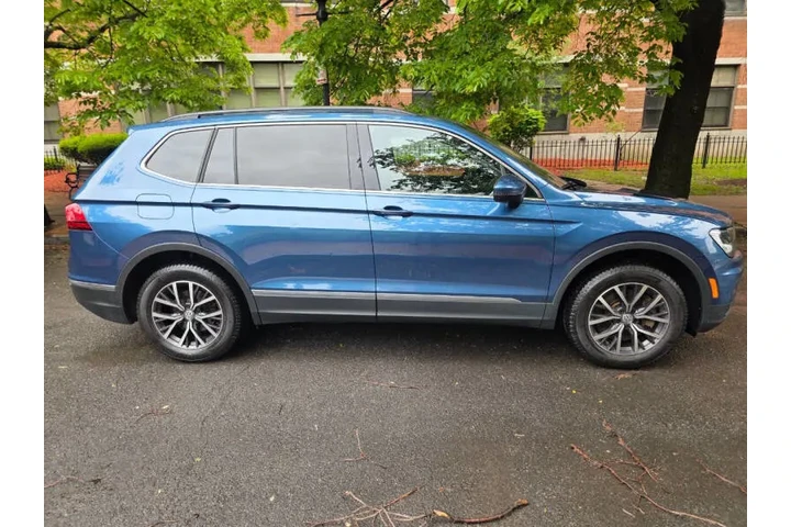 $17995 : 2020 Tiguan SE 4Motion image 8