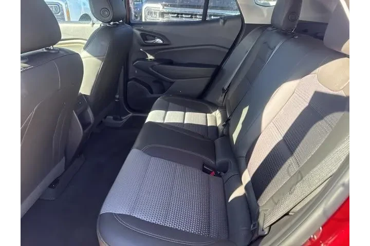 $21700 : Chevrolet Trax 2025 LT 4dr C image 6