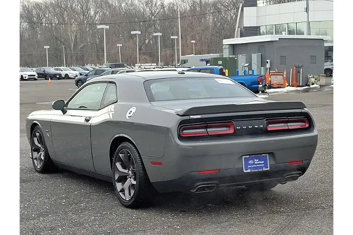 $25995 : Dodge Challenger 2019 R/T 2d image 4