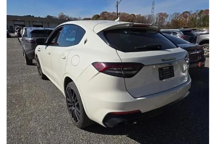 $36995 : Maserati Levante 2023 AWD Mo image 4
