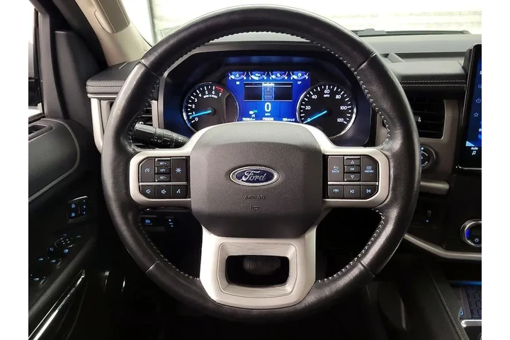 $38998 : Ford Expedition MAX 2022 4x4 image 10