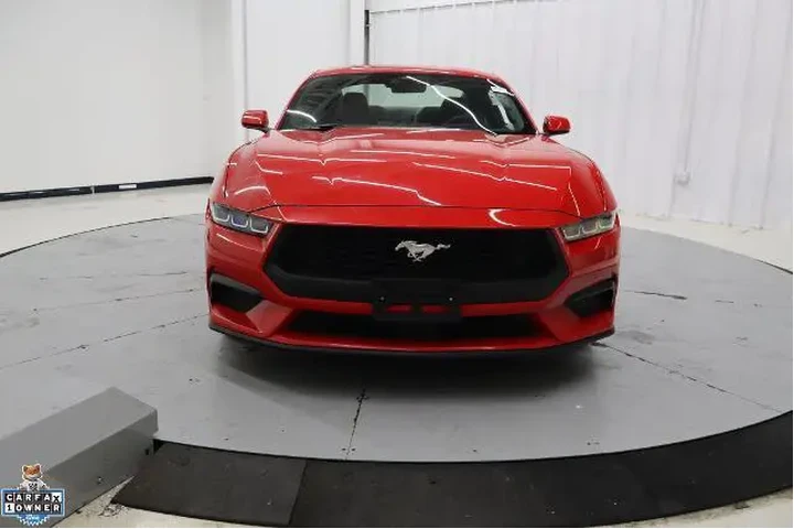 $26170 : Ford Mustang 2024 EcoBoost 2 image 10