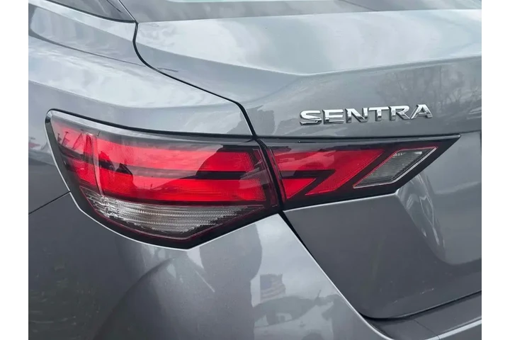 $18595 : Nissan Sentra 2025 SV 4dr Se image 10