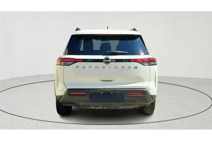 $33856 : Nissan Pathfinder 2025 SV 4d image 4