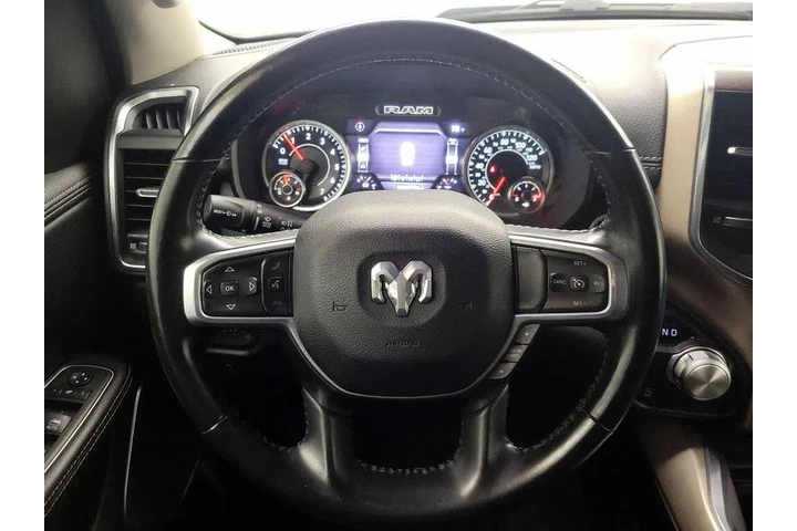 $36998 : Ram 1500 2022 4x2 Laramie 4d image 10