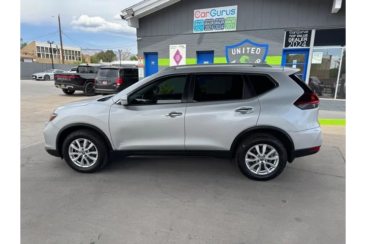 2019 Rogue S AWD image 8