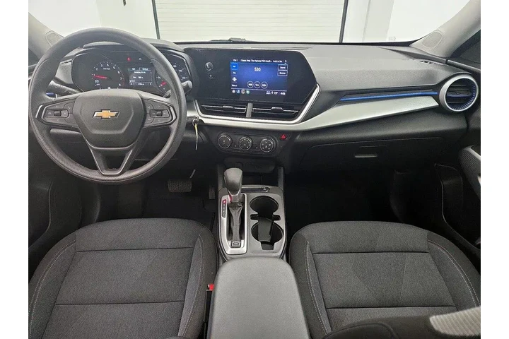 $20998 : Chevrolet Trax 2024 LS 4dr C image 9