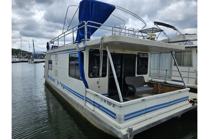 CATAMARAN FOR SALE image 2