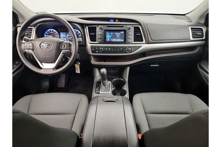 $21998 : Toyota Highlander 2015 LE 4d image 9