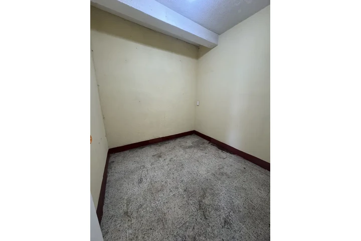$312500 : PROPIEDAD EN VENTA EN MIXCO image 5
