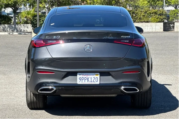 Mercedes-Benz GLC 2024 AWD G image 4