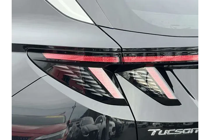 $24000 : Hyundai TUCSON 2023 AWD Limi image 9