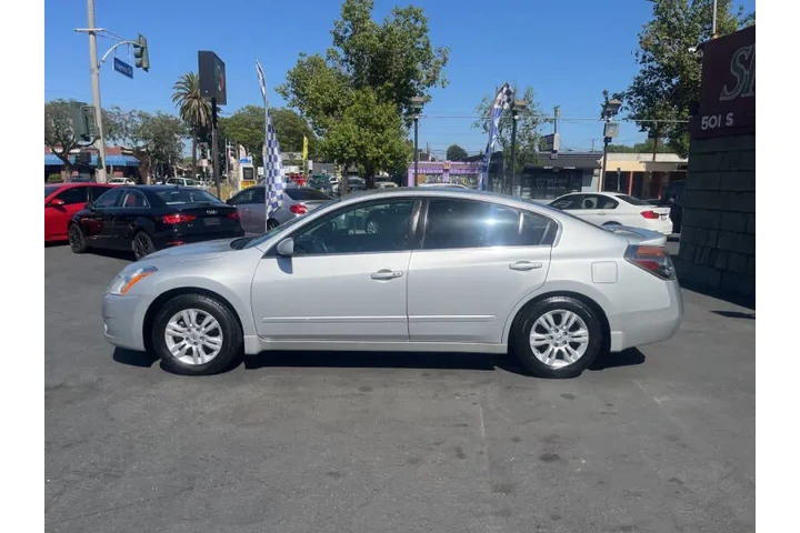 $7995 : 2011 Altima 2.5 S image 10