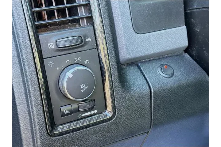 $18988 : Ram 1500 2014 4x4 Express 4d image 10