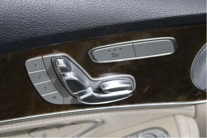 $17915 : Mercedes-Benz C-Class 2016 A image 5