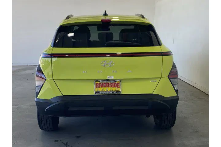 $22691 : Hyundai KONA 2024 AWD SEL 4d image 3