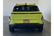 $22691 : Hyundai KONA 2024 AWD SEL 4d thumbnail