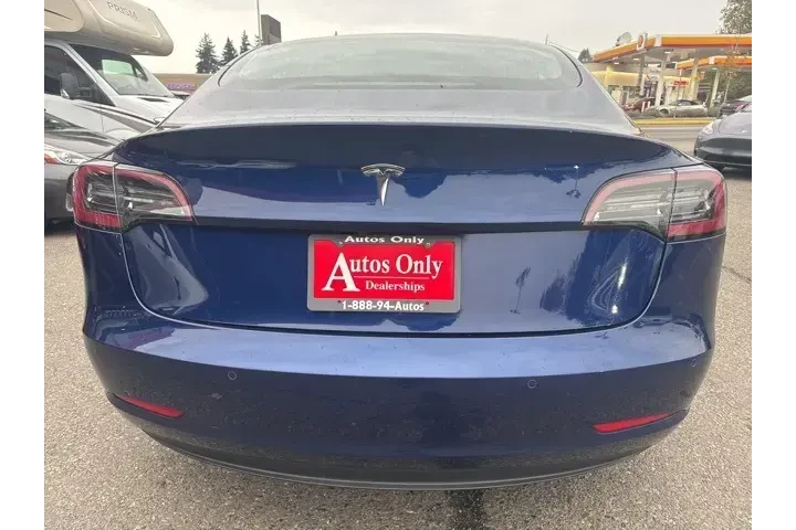 $17999 : Tesla Model 3 2019 Mid Range image 6