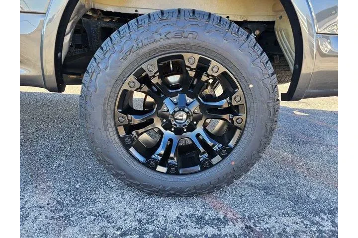 $19500 : Ford F-150 2016 4x4 Lariat 4 image 9