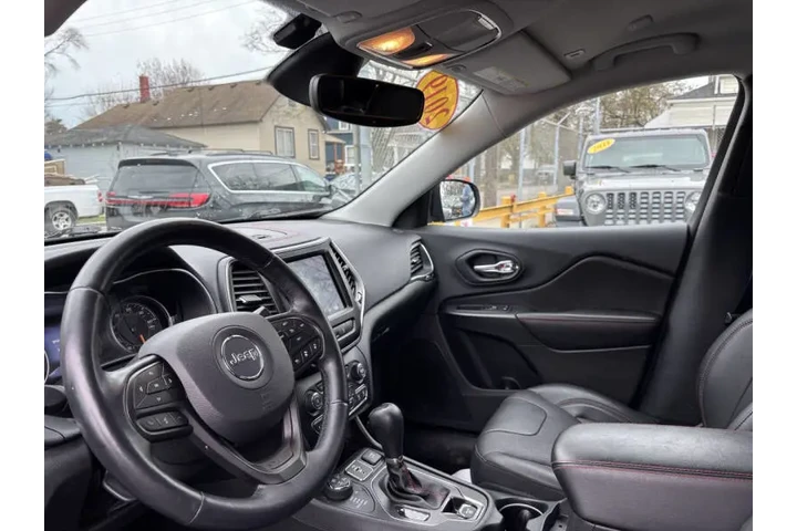 $21995 : 2019 Cherokee Trailhawk Elite image 10
