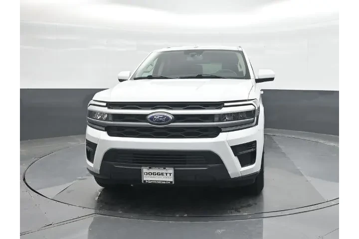 $38509 : Ford Expedition 2024 4x2 XLT image 5