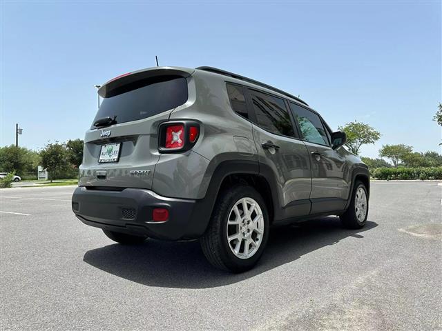 $17500 : 2020 JEEP RENEGADE2020 JEEP R image 4