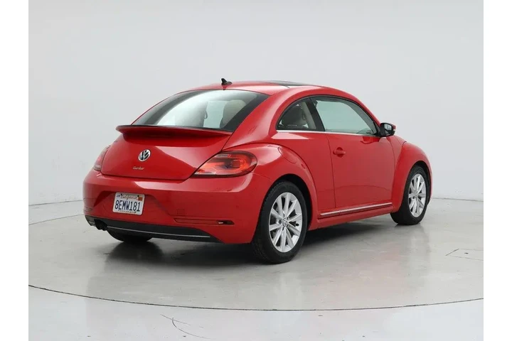 $23998 : Volkswagen Beetle 2018 2.0T image 8