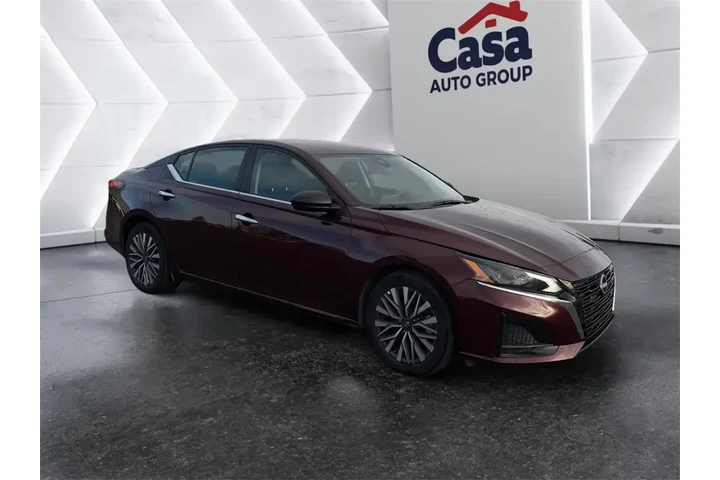 $22000 : Nissan Altima 2025 2.5 SV 4d image 1