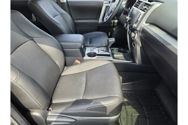 $39793 : Toyota 4Runner 2022 4x2 TRD image 10