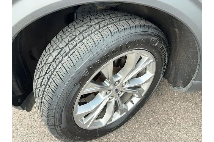 $25797 : 2021 Explorer Limited image 10