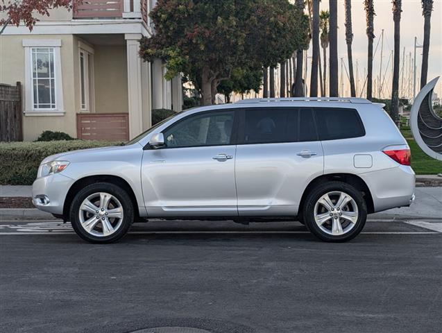 $12988 : 2008 Highlander Limited image 9