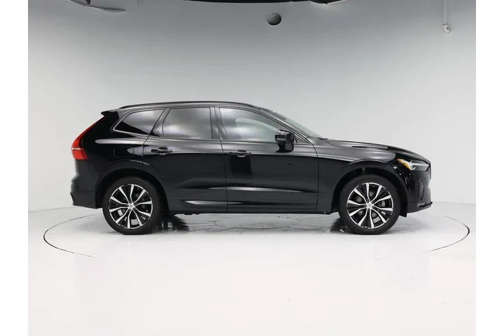 $35998 : Volvo XC60 2024 AWD B5 Plus image 7