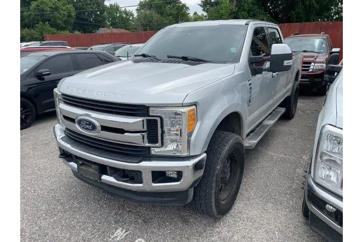 $33800 : Ford F-250 Super Duty 2017 4 image 2