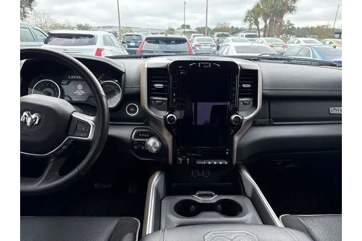 $39900 : Ram 1500 2022 4x4 Laramie 4d image 10