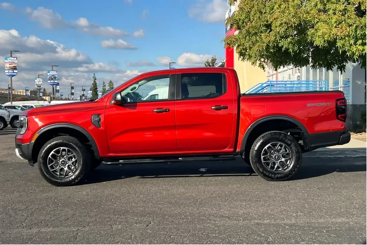 $30964 : Ford Ranger 2024 4x2 XLT 4dr image 6