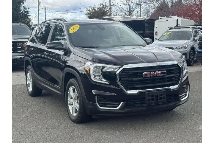 $20865 : GMC Terrain 2023 AWD SLE 4dr image 2