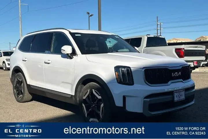 $38777 : Kia Telluride 2024 AWD EX 4d image 1