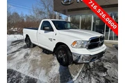 $22965 : Ram 1500 Classic 2019 4x4 SL thumbnail