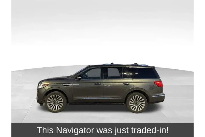 $27998 : Lincoln Navigator 2018 4x4 R image 1