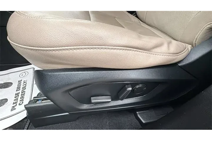 $35978 : Ford Explorer Hybrid 2023 AW image 7