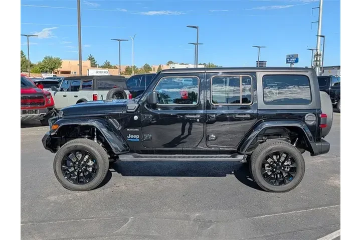 $31040 : Jeep Wrangler Unlimited 2022 image 3