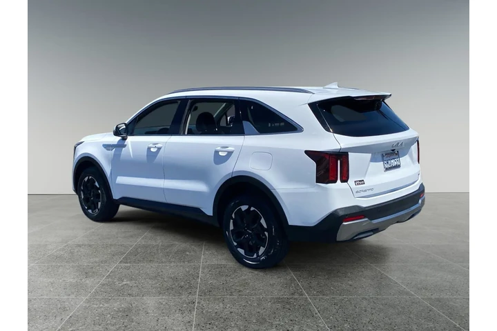 $38475 : Kia Sorento 2024 AWD S 4dr S image 3