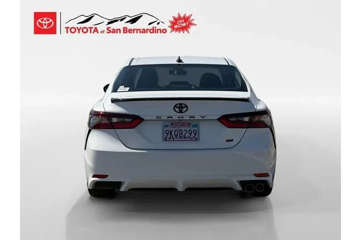 $29980 : Toyota Camry 2024 SE 4dr Sed image 4