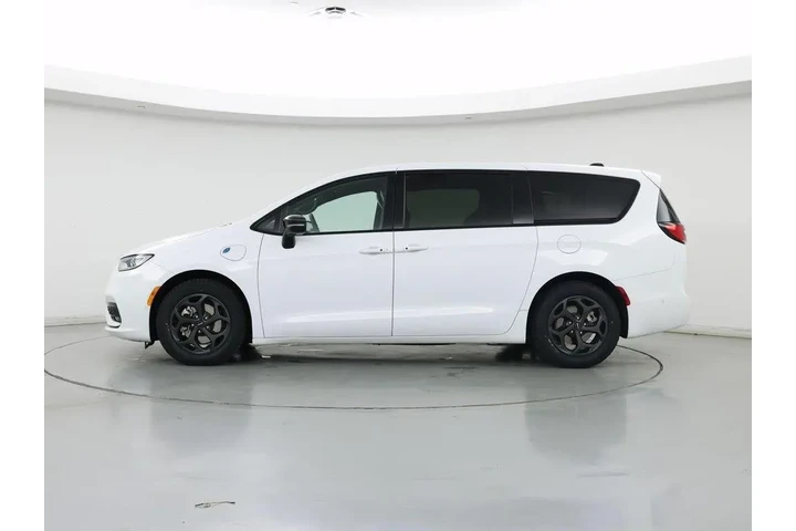 $31998 : Chrysler Pacifica Plug-In Hy image 3